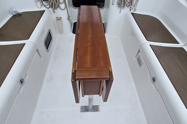 TASHTEGO 47ft Beneteau Yacht For Sale