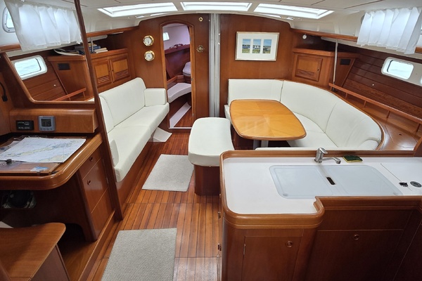 TASHTEGO 47ft Beneteau Yacht For Sale