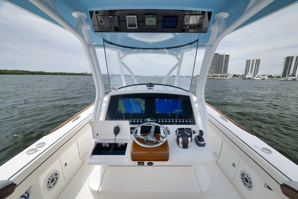 SUNSHINE II 33ft Valhalla Boatworks Yacht For Sale