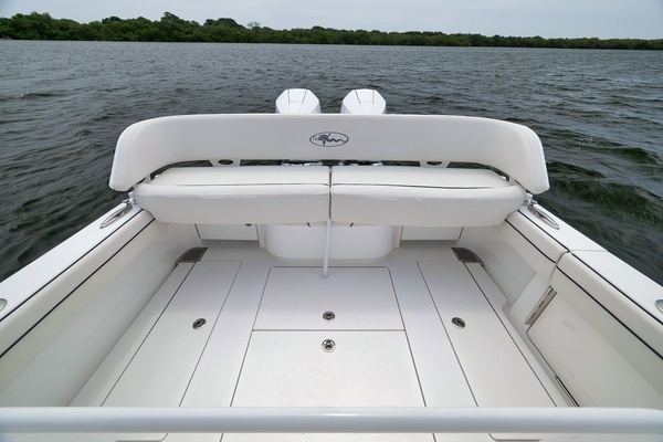 Valhalla Boatworks V-33 Yacht For Sale