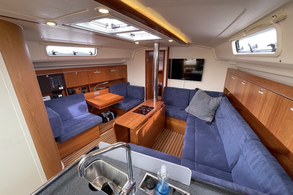 2014 Hanse 415 salon