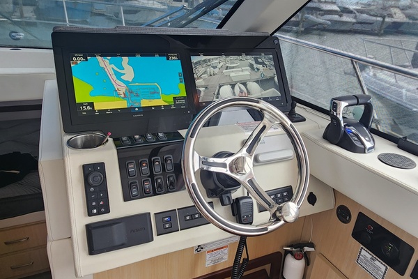 38ft Regal Yacht For Sale
