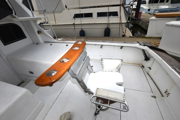 Photo of the 1981 Blackfin 32 Sportfisherman "Four-Gone"