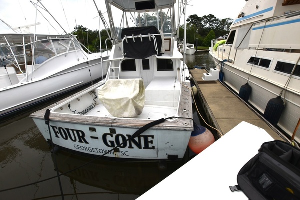 Four Gone 32ft Blackfin Yacht For Sale