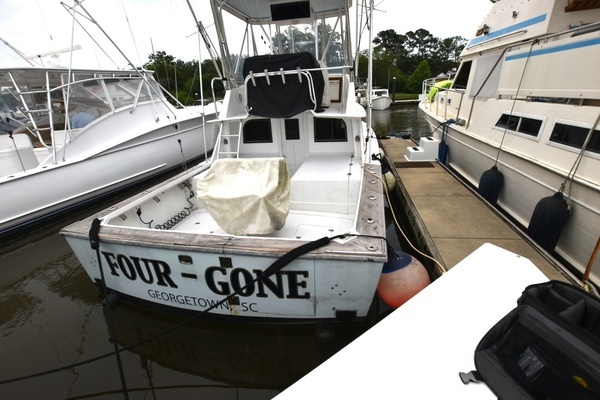 Photo of the 1981 Blackfin 32 Sportfisherman "Four-Gone"