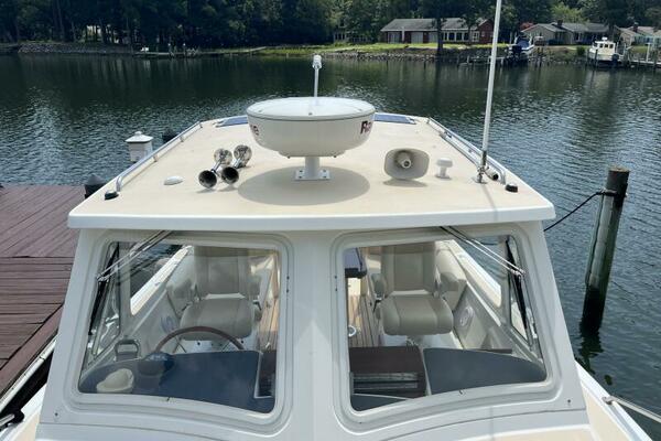 At Ease 34ft MJM Yacht For Sale