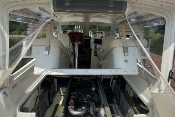 At Ease 34ft MJM Yacht For Sale