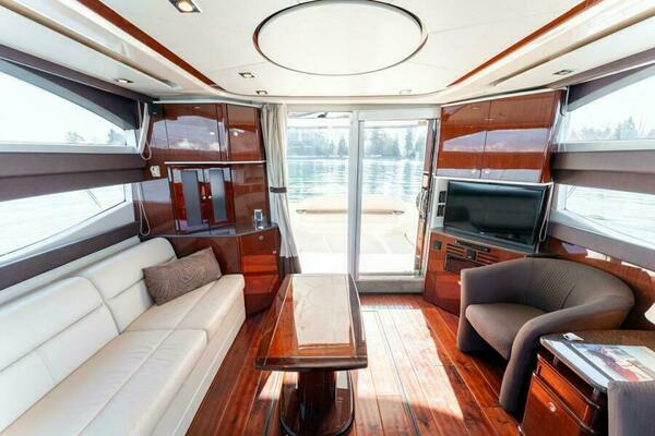 47ft Meridian Yacht For Sale