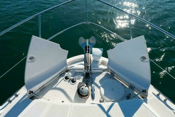Meridian 441 Sedan Yacht For Sale