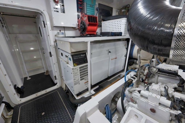 Viking 70 Convertible Yacht For Sale
