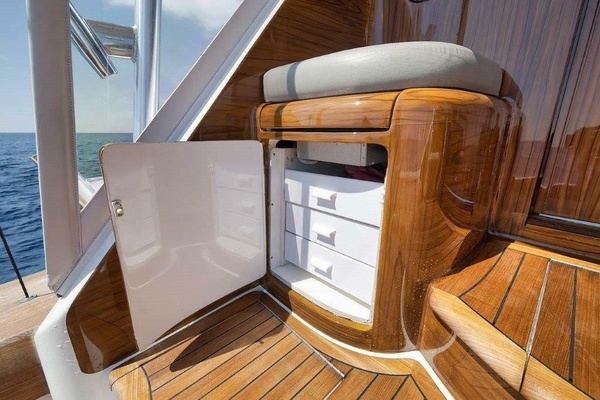 Viking 70 Convertible Yacht For Sale