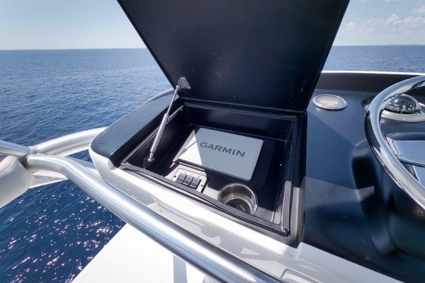 Viking 70 - Cutter Bill - Tower