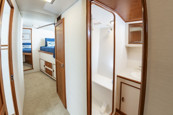 Natural  56ft Scarborough Yacht For Sale