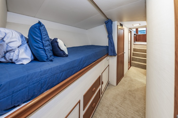 Natural  56ft Scarborough Yacht For Sale