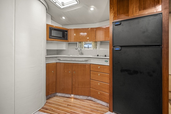 Making Waves 41ft Formula Yacht For Sale