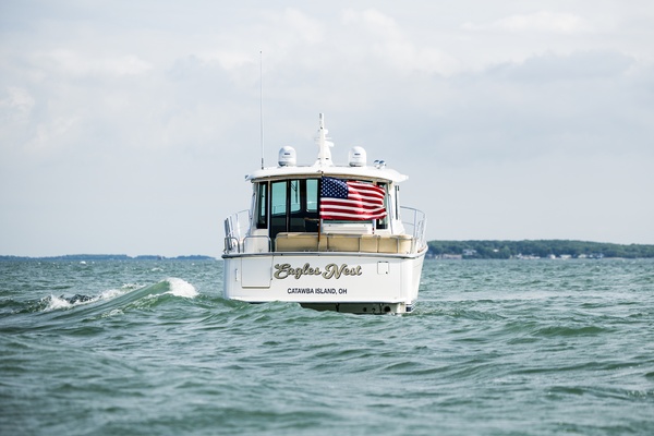 EAGLES NEST 48ft Sabre Yacht For Sale