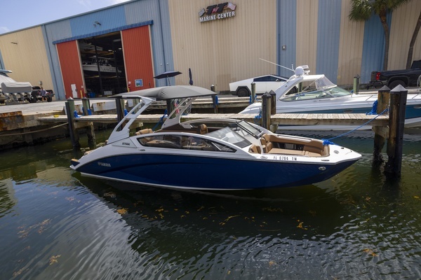 27-ft-Yamaha Boats-2024-- MIAMI Florida United States  yacht for sale