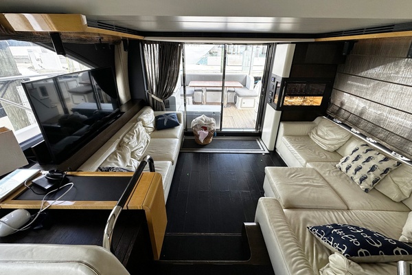 66ft Azimut Yacht For Sale