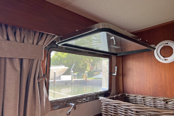 Crustacean 42ft Grand Banks Yacht For Sale