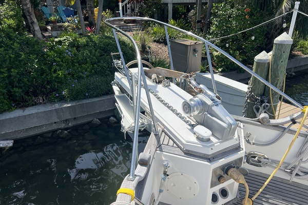 Crustacean 42ft Grand Banks Yacht For Sale