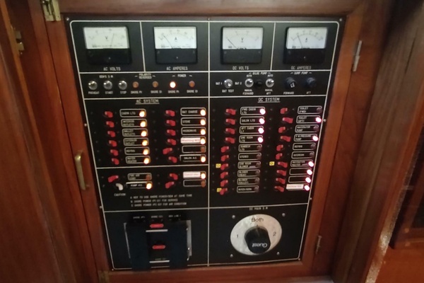 Fantasea 40ft Hyatt Yacht For Sale