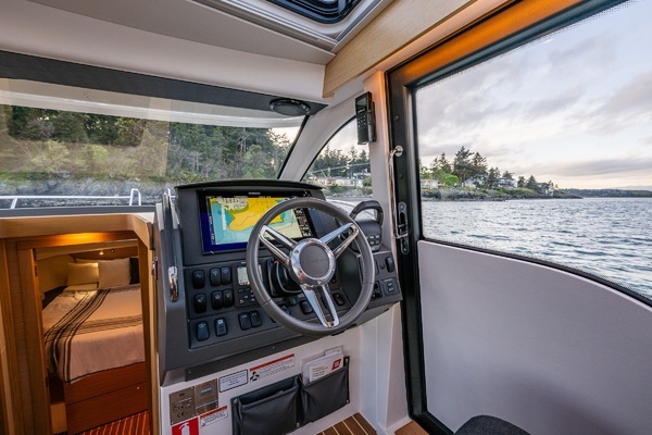 Nimbus 365 Coupe Yacht For Sale