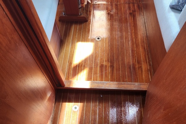 Malaya 42ft Moody Yacht For Sale