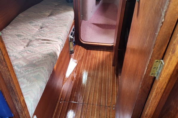 Malaya 42ft Moody Yacht For Sale