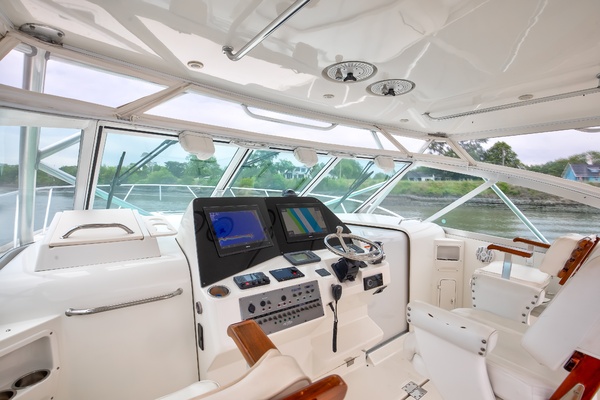 Empty Pockets 41ft Rampage Yacht For Sale