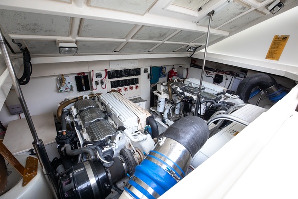Empty Pockets 41ft Rampage Yacht For Sale