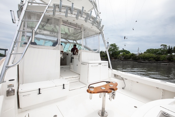 Empty Pockets 41ft Rampage Yacht For Sale