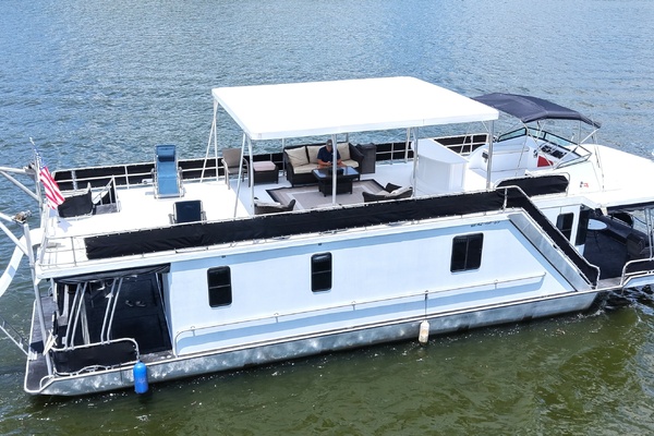 THE SUGAR SHACK 55ft Lakeview Yacht For Sale