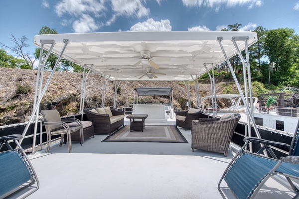 THE SUGAR SHACK 55ft Lakeview Yacht For Sale