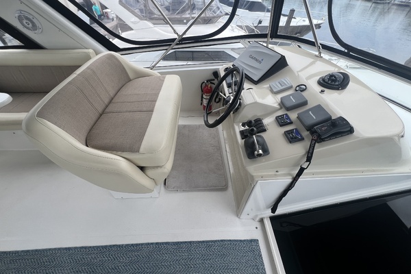 NO VACANCY 54ft Navigator Yacht For Sale