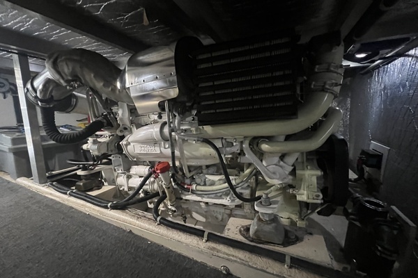 Navigator 5400 Yacht For Sale