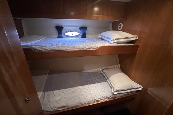 NO VACANCY 54ft Navigator Yacht For Sale