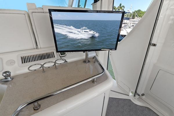 Cockpit TV