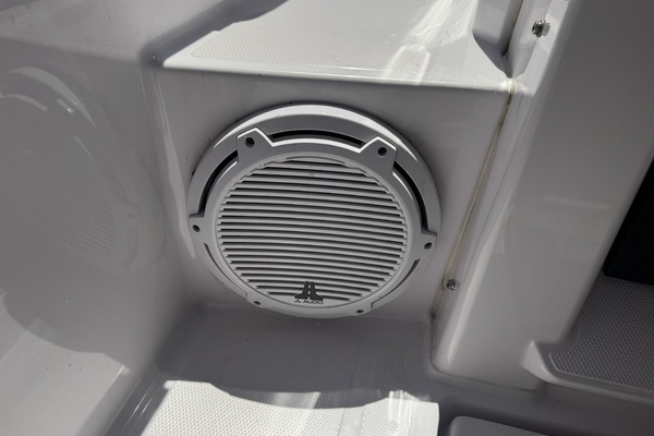 25ft Axopar Yacht For Sale