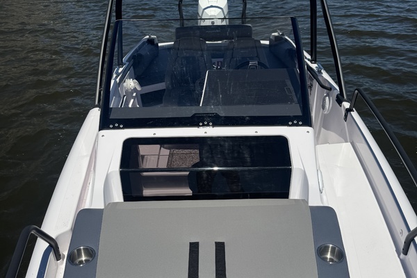 25ft Axopar Yacht For Sale