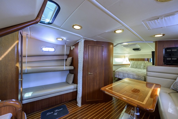 38ft Pursuit Yacht For Sale