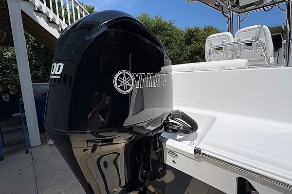 24ft Sportsman Yacht For Sale