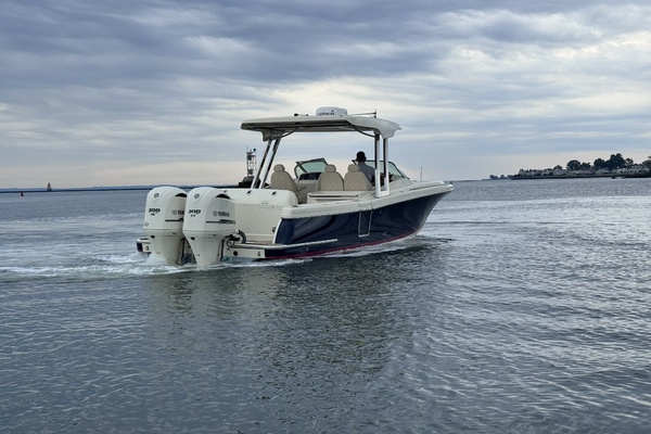 30ft Chris Craft Yacht For Sale