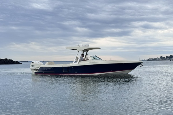 30ft Chris Craft Yacht For Sale