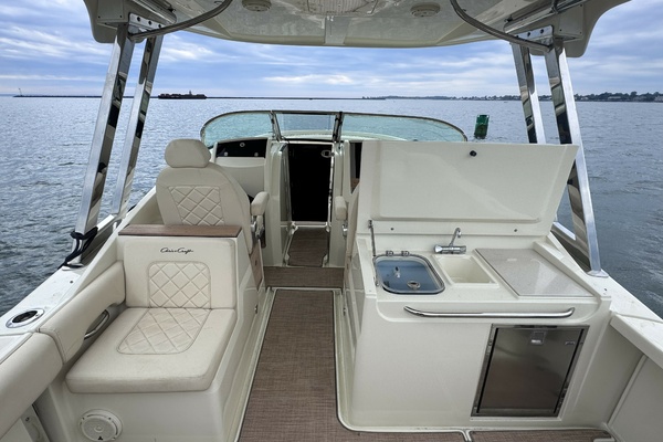 30ft Chris Craft Yacht For Sale