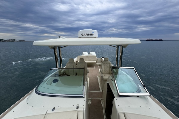 30ft Chris Craft Yacht For Sale