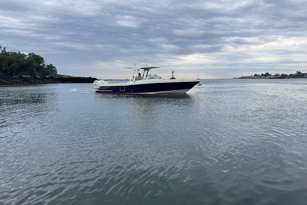 30-ft-Chris-Craft-2018-30 Calypso- Stamford Connecticut United States  yacht for sale