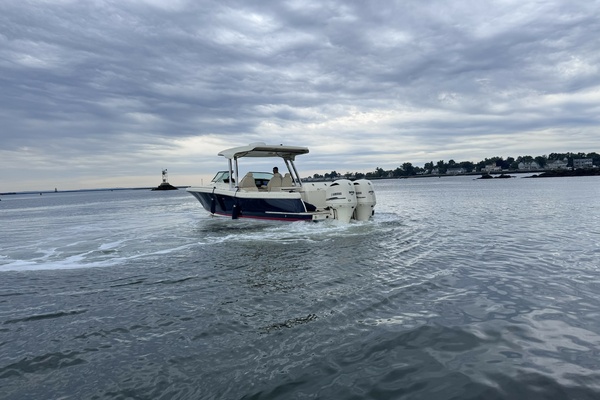30ft Chris Craft Yacht For Sale