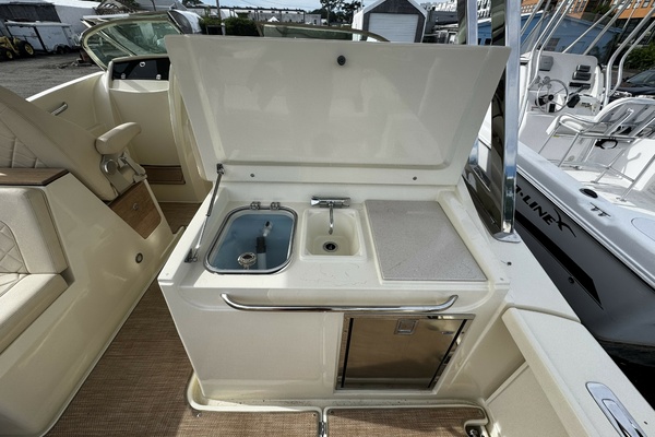30ft Chris Craft Yacht For Sale