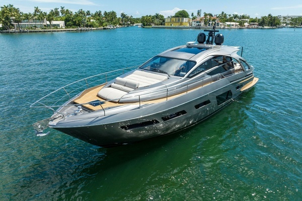 70-ft-Pershing-2022-7X-QUANTUM Wilmington North Carolina United States  yacht for sale