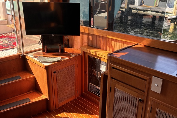 Far Niente 44ft Midnight Lace Yacht For Sale